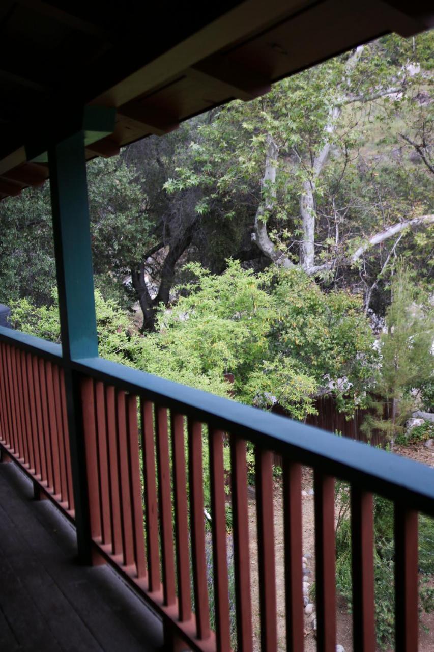 Buckeye Tree Lodge Three Rivers Exteriör bild